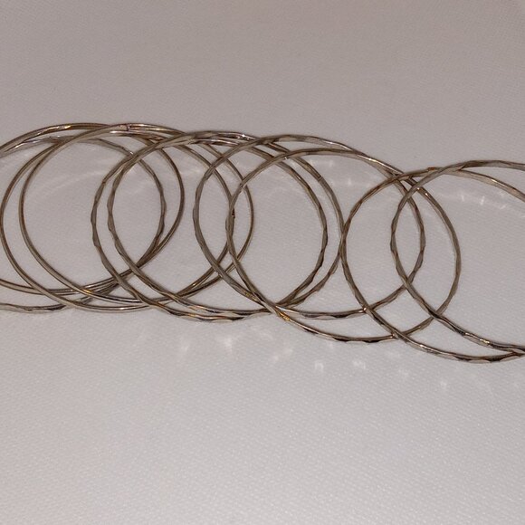 10 Vintage 80s Bangle Bracelets - Picture 5 of 5